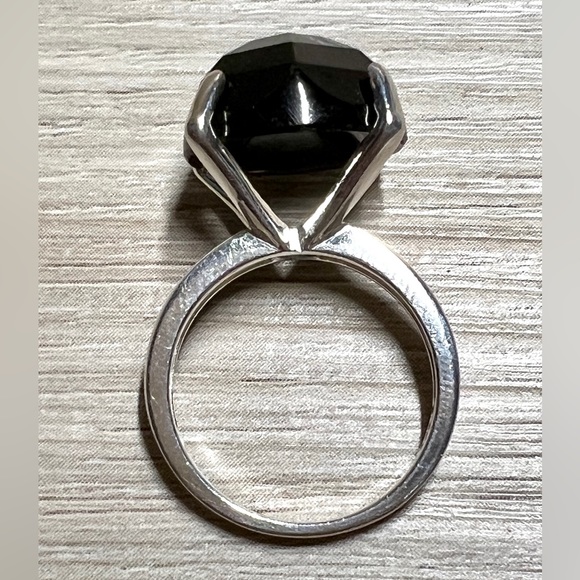 Vintage Handmade Modernist Sterling Silver Prong-Set Black Agate Ring, Size 6.75 - Picture 5 of 11
